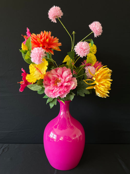 Stijlvolle fuchsia vaas - optioneel met zijden boeket