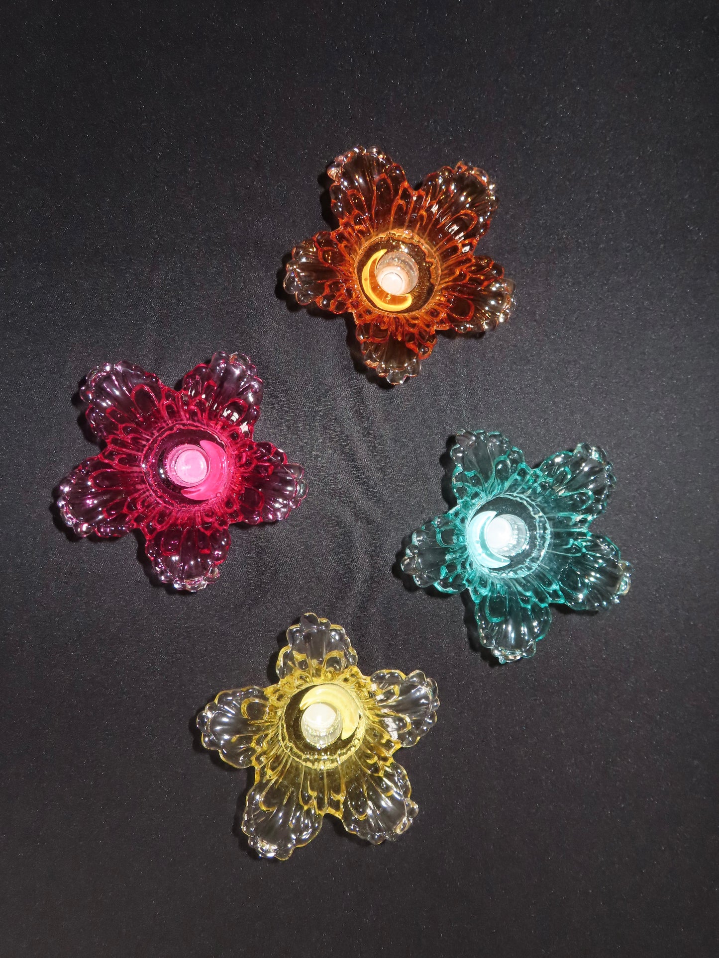 Flower mix - set van kleurrijke kaarsenhouders
